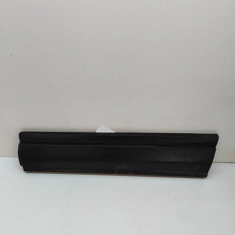 Esiukse liist (mold) DN4E51RB1