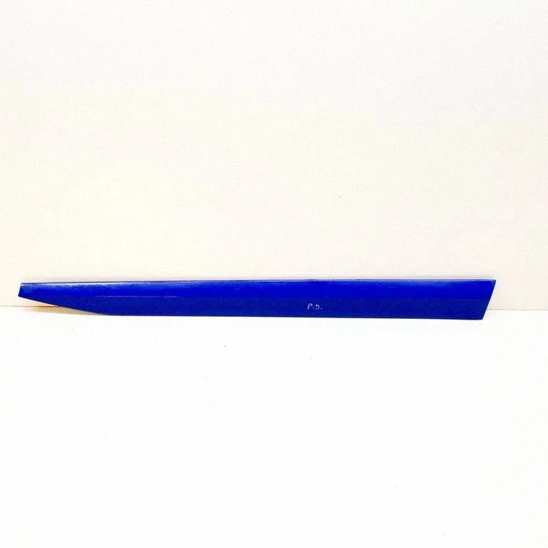 Front door trim (molding) 3V0854940