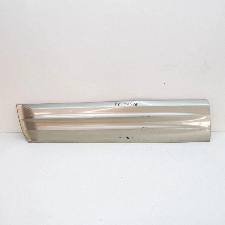 Listwa drzwi przednich – Mitsubishi Pajero Sport I (1996-2008)