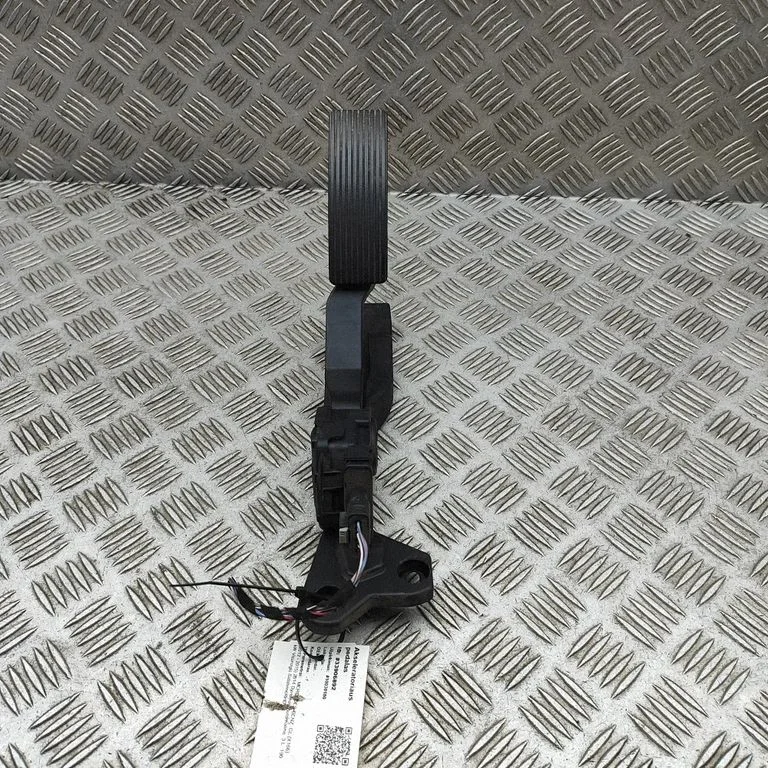 Accelerator throttle pedal 6PV93396603