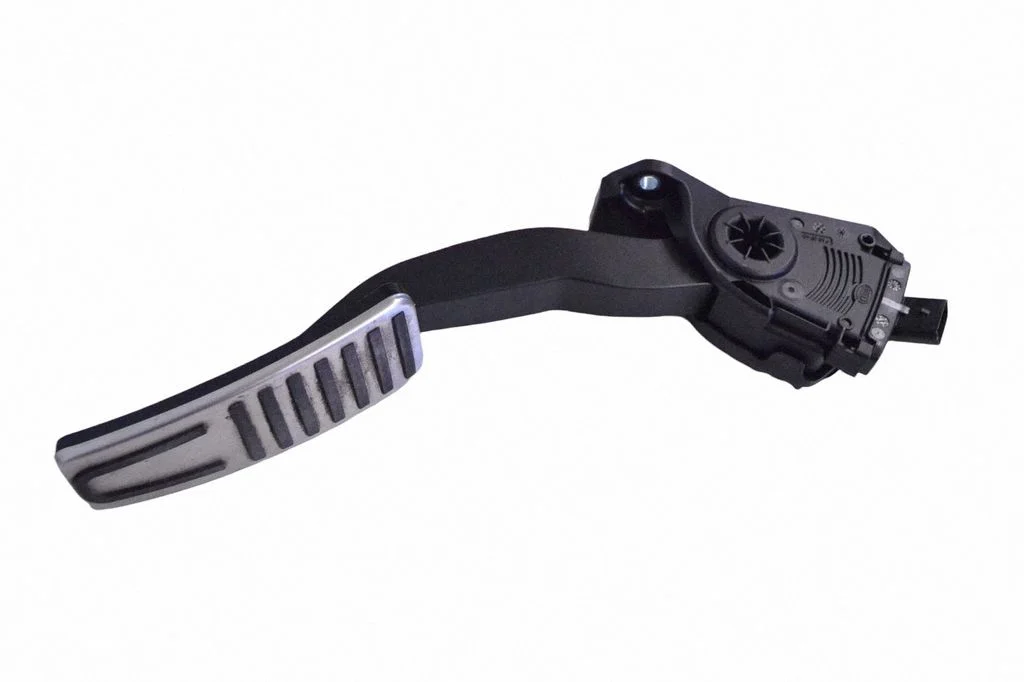 Accelerator throttle pedal – Maserati Levante (2017-)