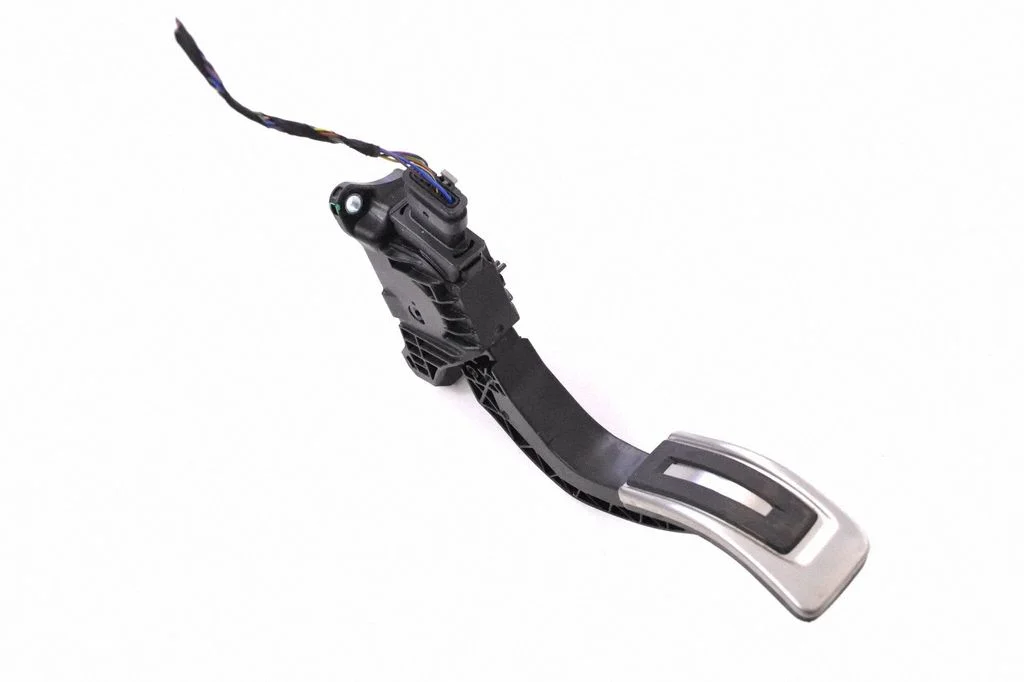 Accelerator throttle pedal – Audi Q5 SQ5 FY (2017-2025)