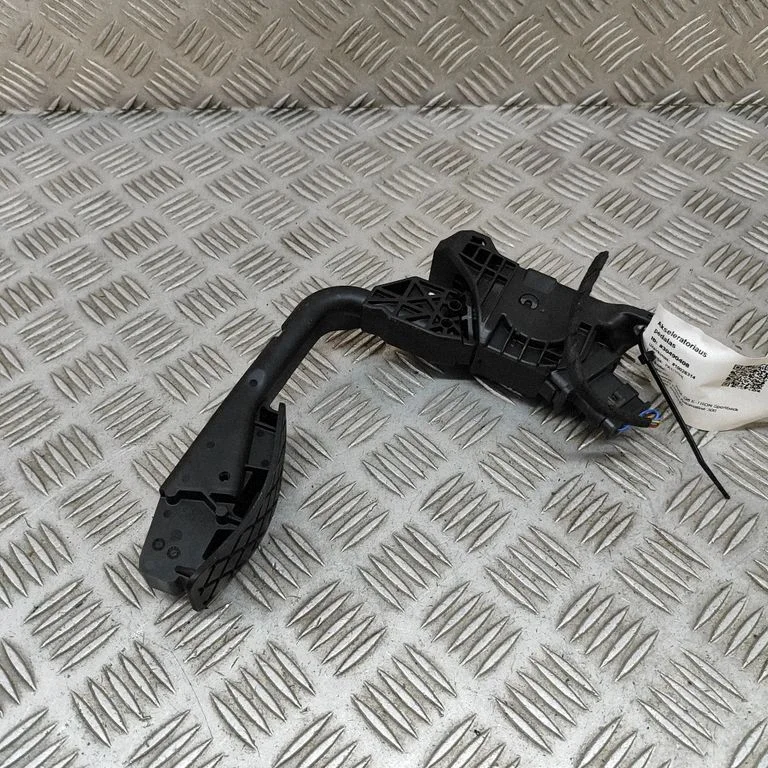 Accelerator throttle pedal – Audi RS Q8 (2019-)