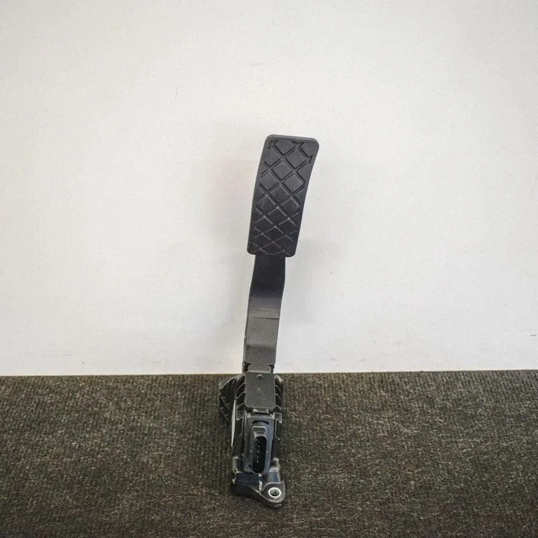 Accelerator throttle pedal – Audi Q7 4M (2015-)