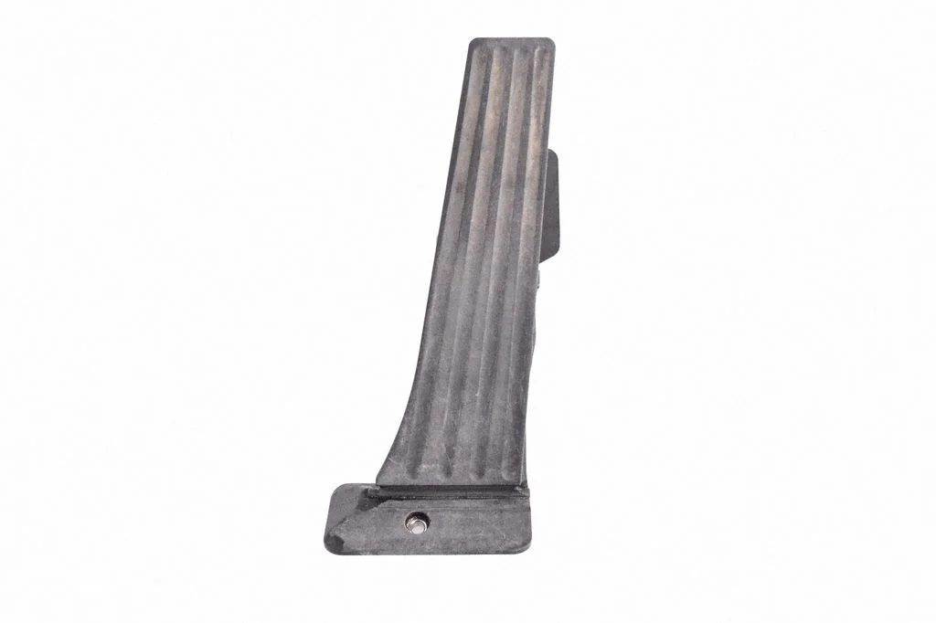 Akseleratora pedālis 6789529