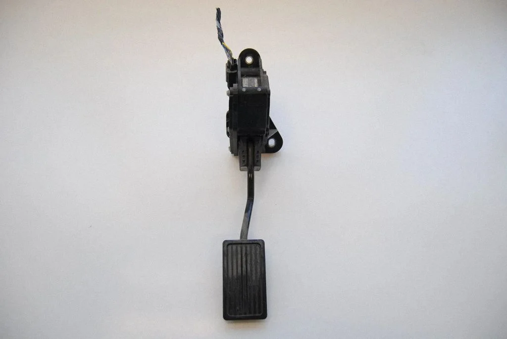 Accelerator throttle pedal 31301J31 – Acura RDX I (2007-2012)