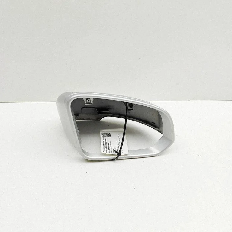 Spoguļa plastmasas apdare 31651692
