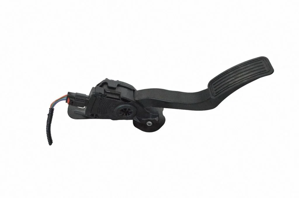 Accelerator throttle pedal BE5C9F836AA