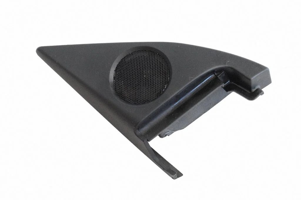 Plastic wing mirror trim cover – BMW 6 Series E63 E64 (2002-2010)
