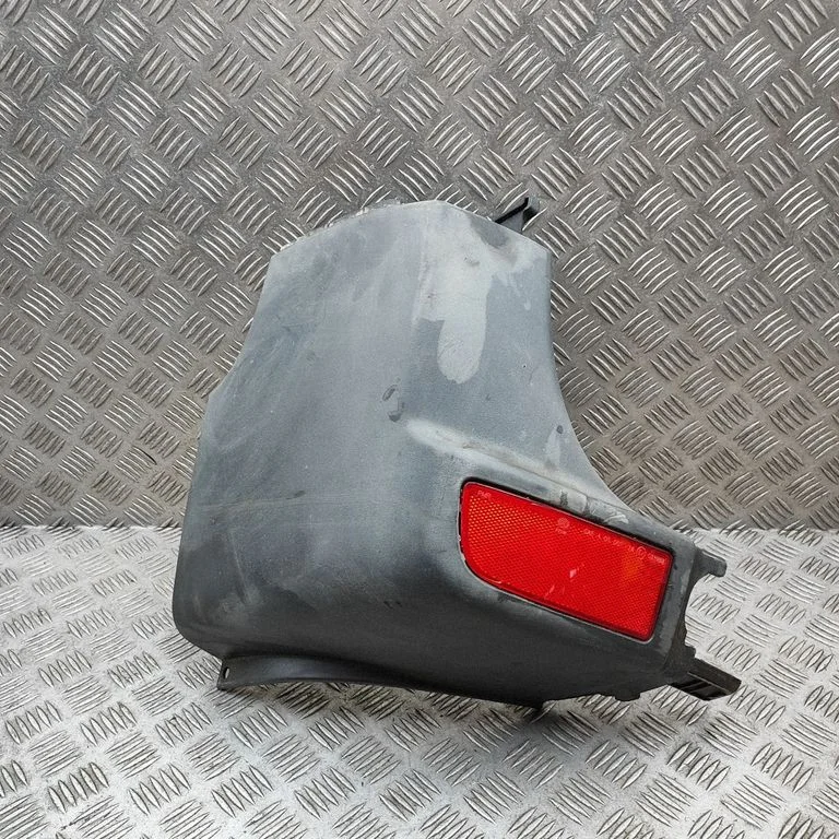 Aizmugurējā bufera stūra daļa A9068801071