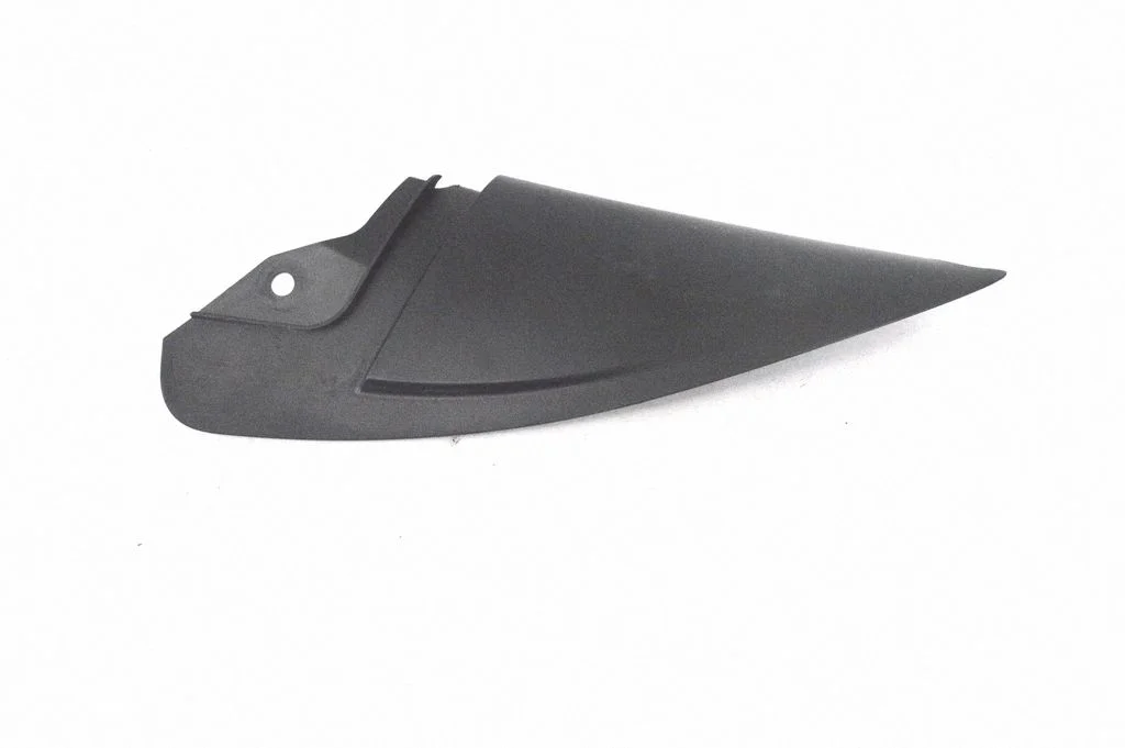 Spoguļa plastmasas apdare 9803531