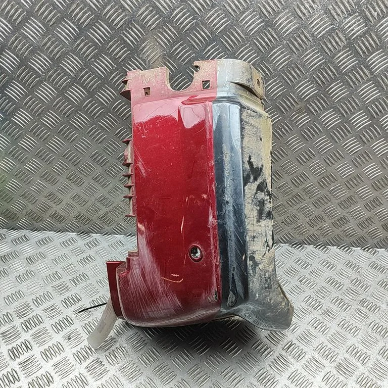 Aizmugurējā bufera stūra daļa 8975525690