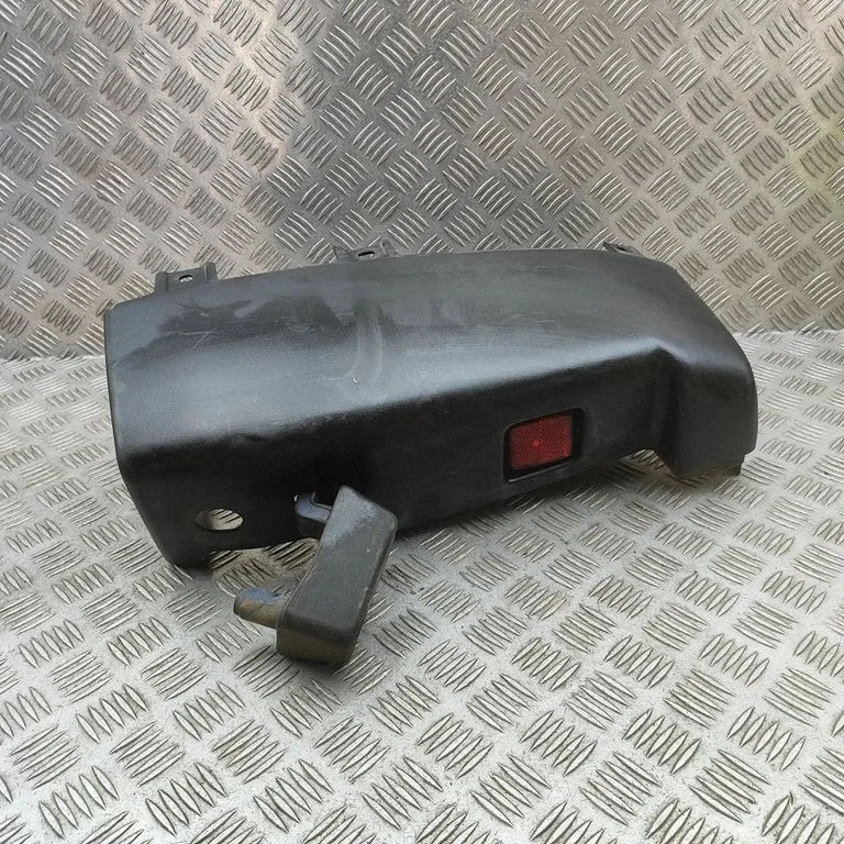 Aizmugurējā bufera stūra daļa 1305761070