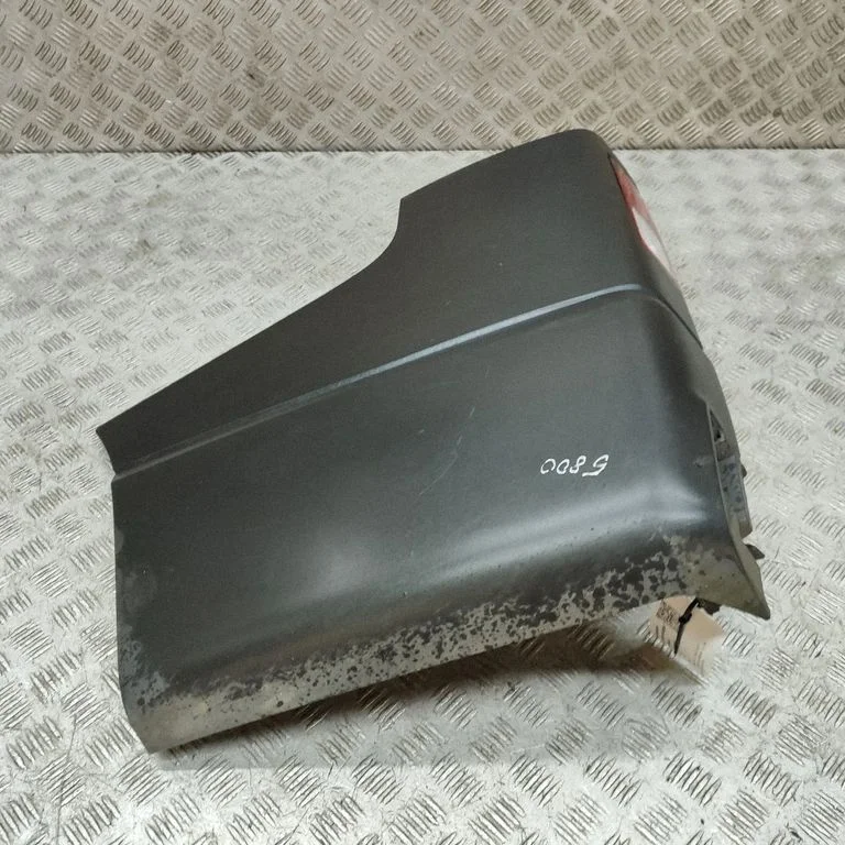 Aizmugurējā bufera stūra daļa 93450066
