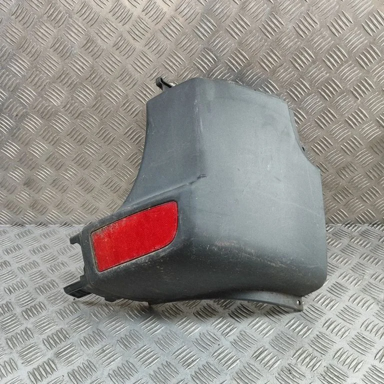 Aizmugurējā bufera stūra daļa A9068804671