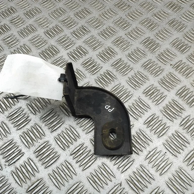 Radiatoru paneļa kronšteins 5115967AB