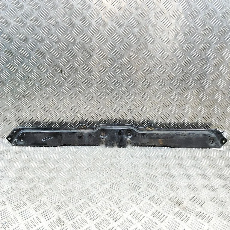 Radiaatori tugipaneeli klamber 145232501B