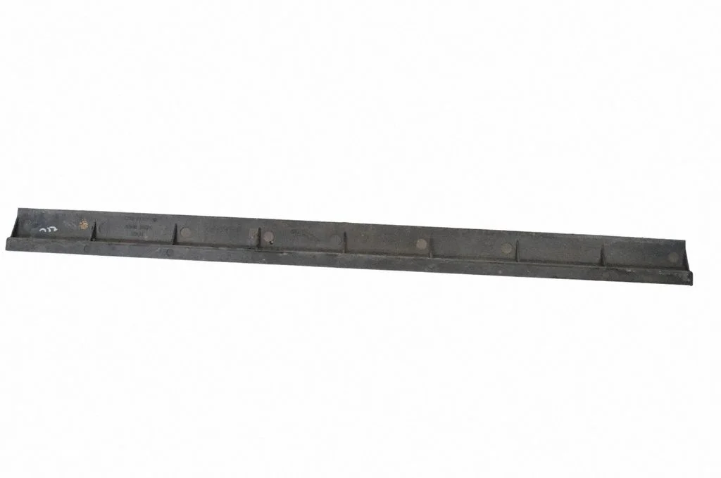Radiatoru paneļa kronšteins GX738A107AC