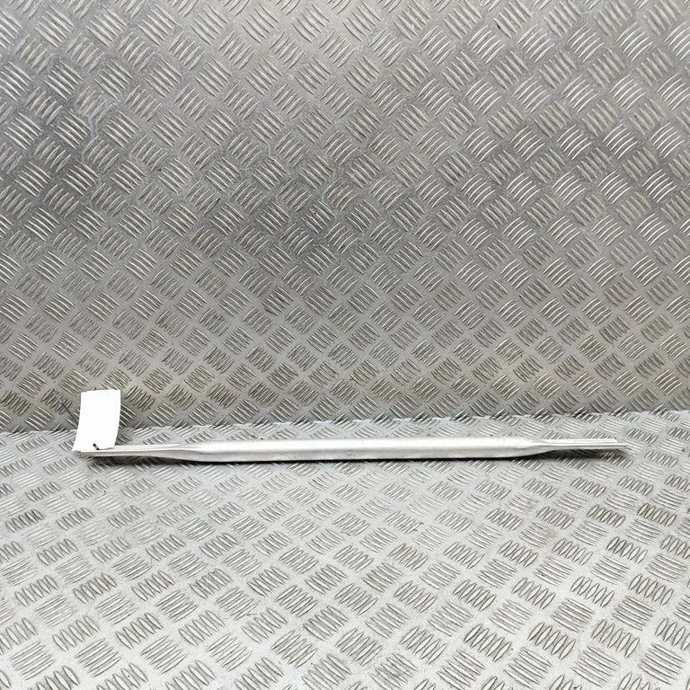 Radiatoru paneļa kronšteins A2056280724
