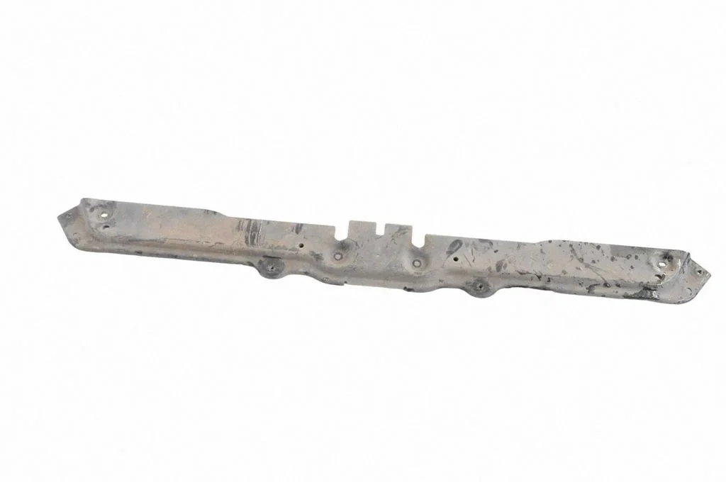 Radiator support slam panel bracket – Tesla Model Y (2020-)