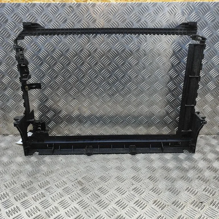 Wspornik pasa przedniego GX7319K624AF