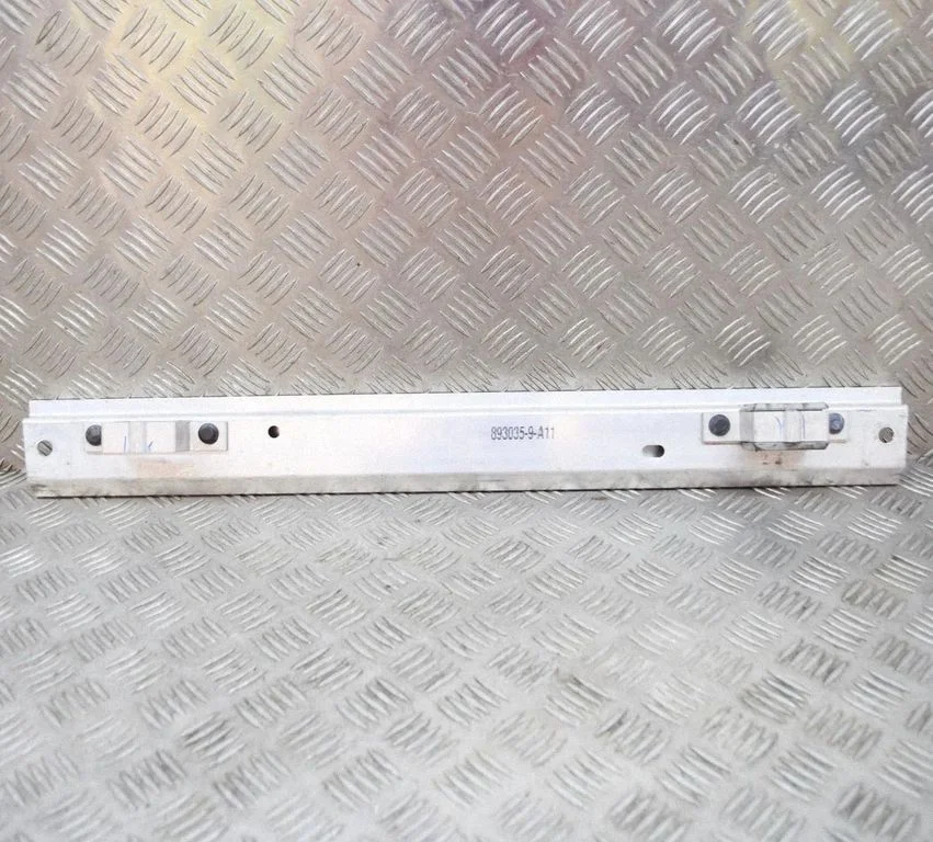 Radiator support slam panel bracket – Tesla Model Y (2020-)