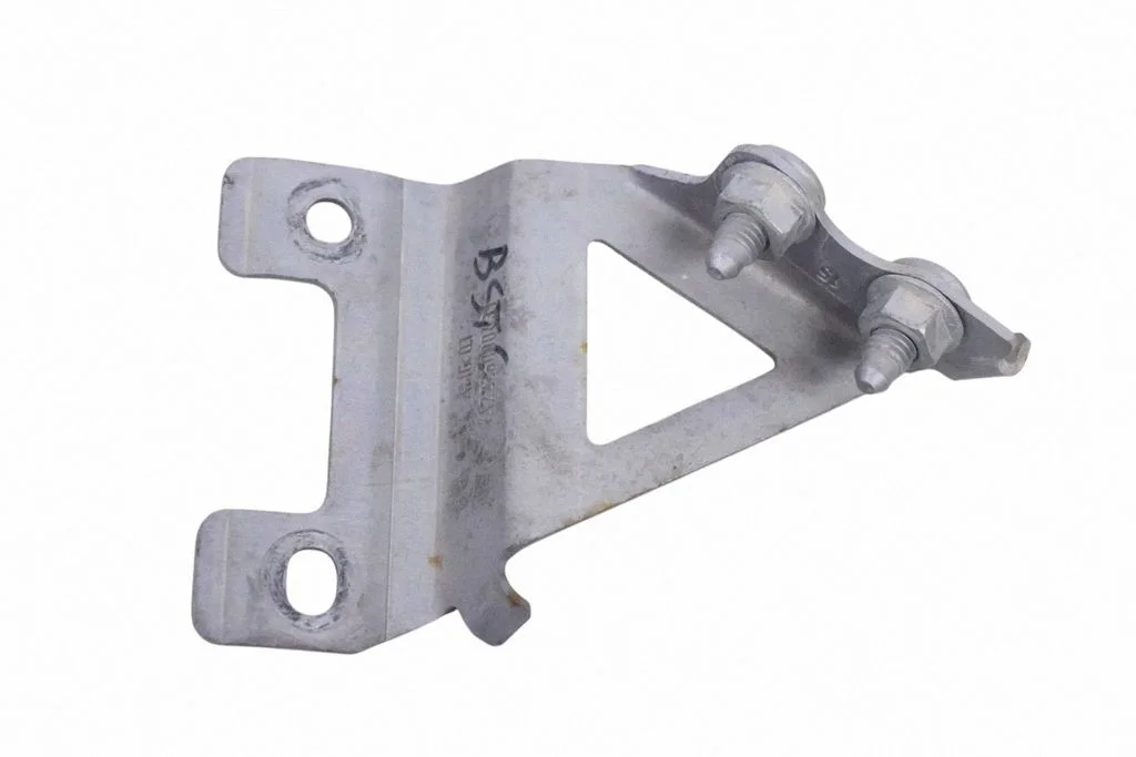 Radiator support slam panel bracket A2225000431