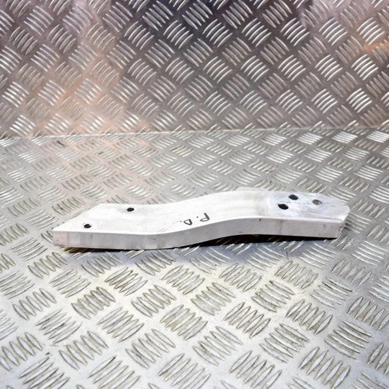 Radiator support slam panel bracket – Mercedes-Benz E-Class W213 (2016-)