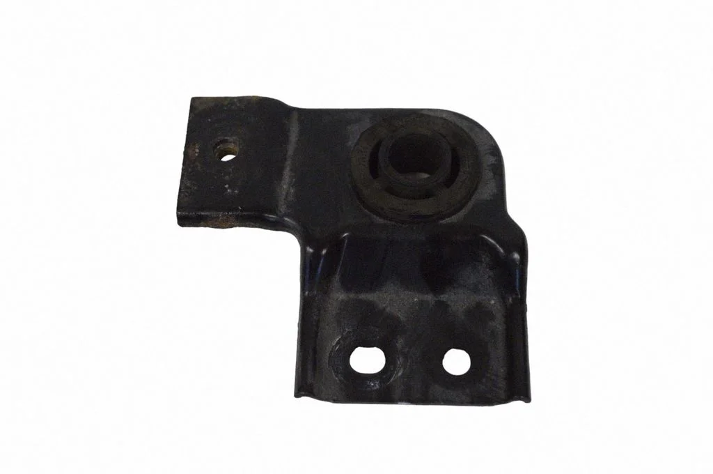 Radiatoru paneļa kronšteins 2133221000