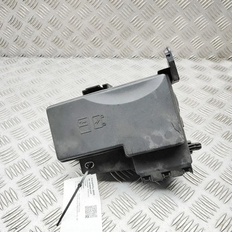 Fuse box set EX5314A076BA