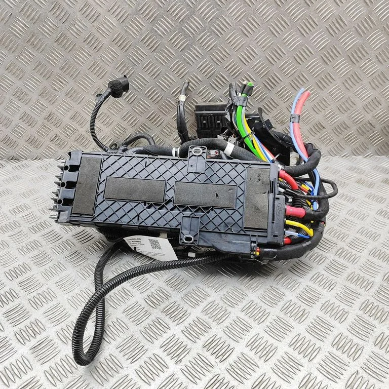 Drošinātāju kārba (komplekts) GK2V14301FC