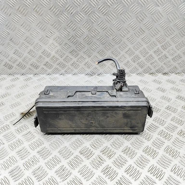 Kaitsmekarp (komplekt) LK5214A073AA