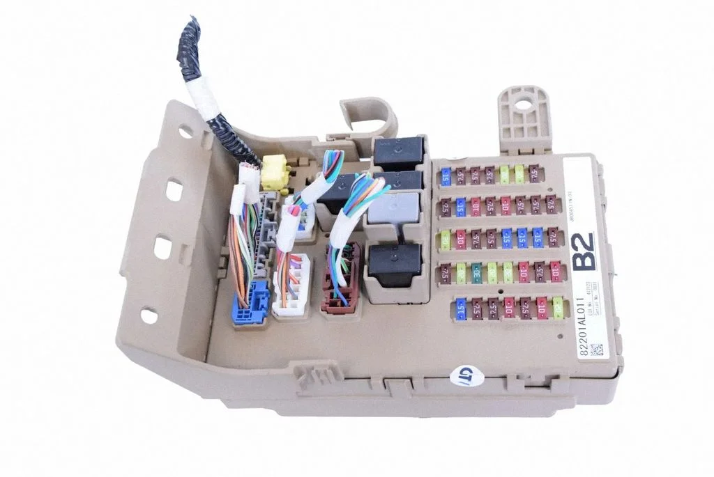 Drošinātāju kārba (komplekts) 82201AL011