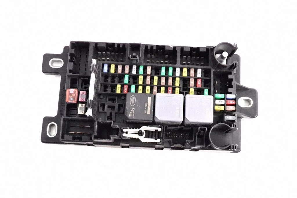 Kaitsmekarp (komplekt) – Land Rover Range Rover Evoque L551 (2018-)