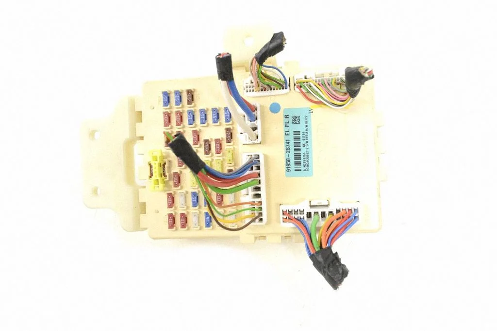Drošinātāju kārba (komplekts) 919502S741
