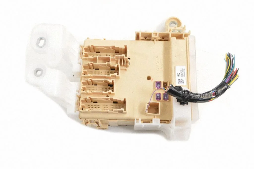 Fuse box set – Lexus NX (2014-2021)