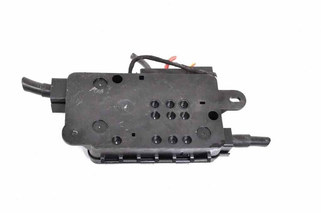 Fuse box set 420937549A – Audi R8 42 (2006-2015)