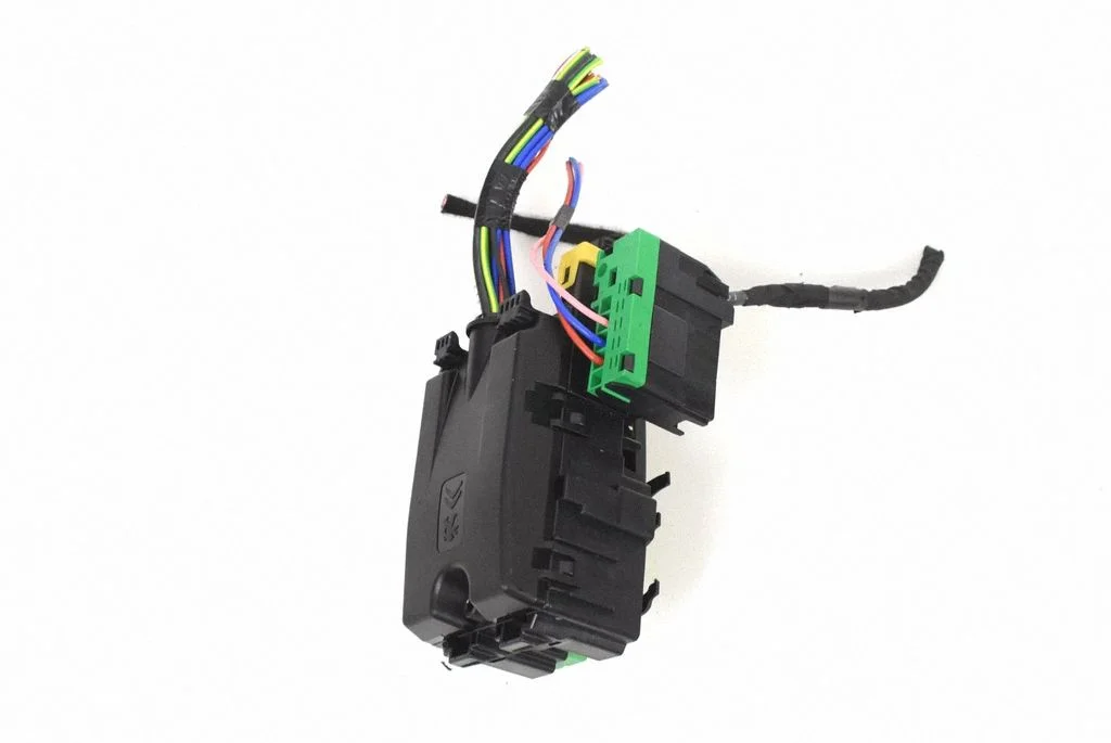 Fuse box set – Peugeot 3008 II (2016-2023)