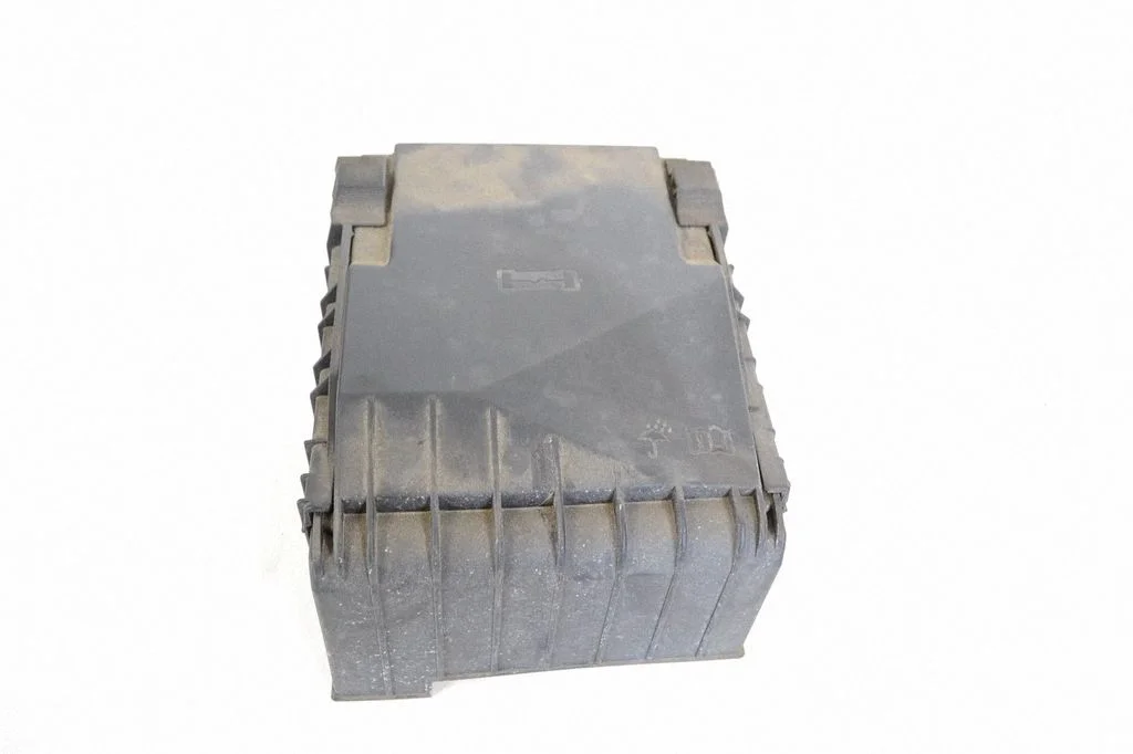 Drošinātāju kārba (komplekts) 1K0937132F