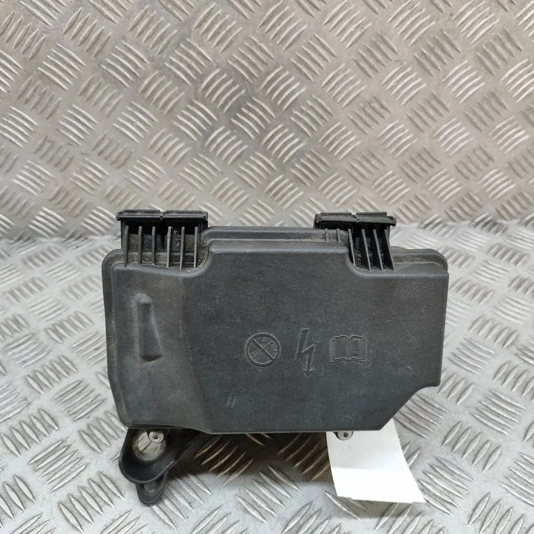 Fuse box set – Mercedes-Benz E-Class W213 (2016-)