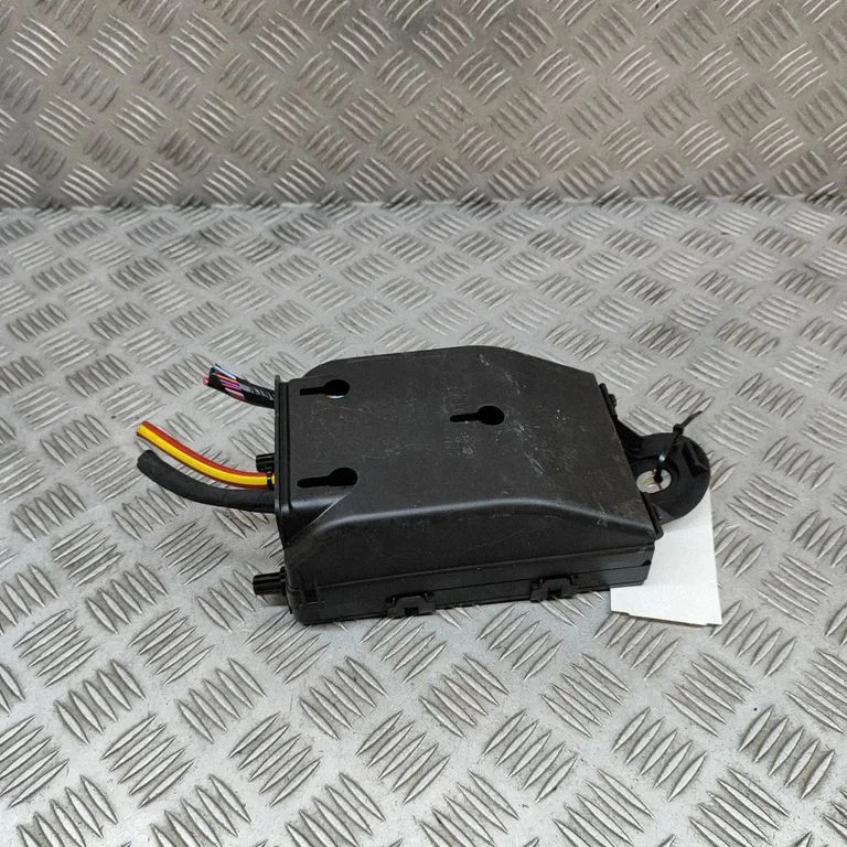 Drošinātāju kārba (komplekts) 32142591