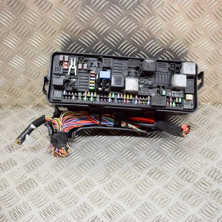 Kaitsmekarp (komplekt) – Land Rover Discovery Sport (2014-)