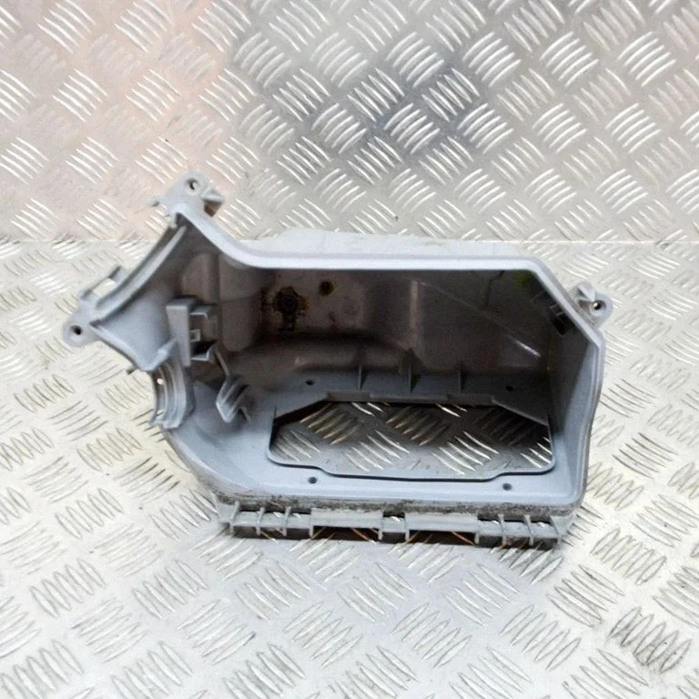 Drošinātāju kārba (komplekts) 8K2907355C
