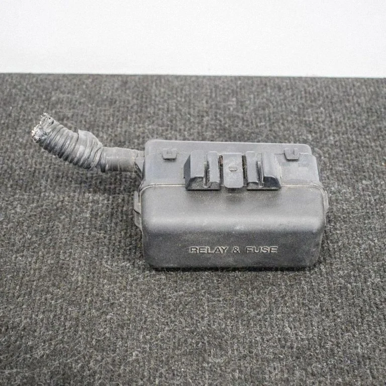 Drošinātāju kārba (komplekts)