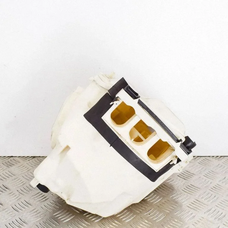 Fuse box set – BMW 3 Series E90 E91 (2005-2012)