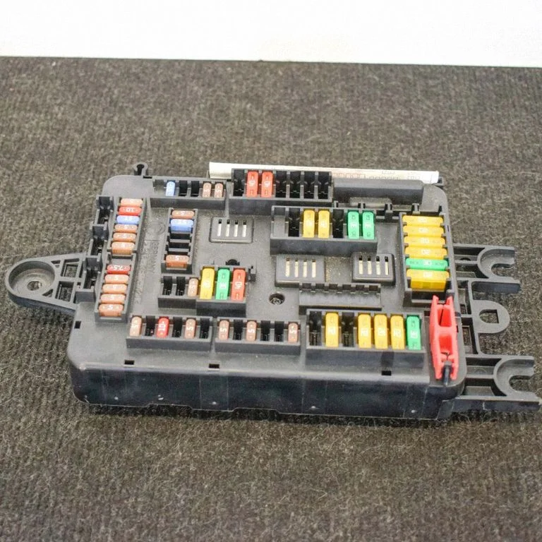 Drošinātāju kārba (komplekts) 9337880
