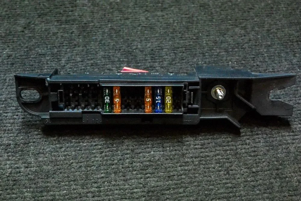 Fuse box set – Audi A8 S8 D3 4E (2002-2009)