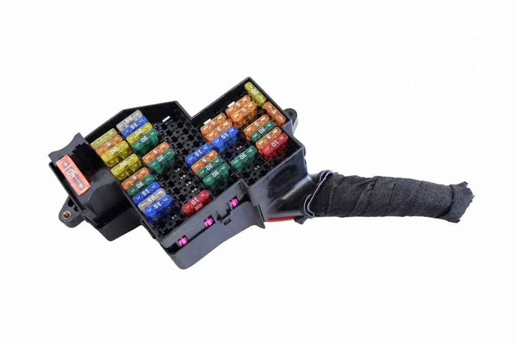 Fuse box set – Porsche Cayenne (9PA) (2002-2010)