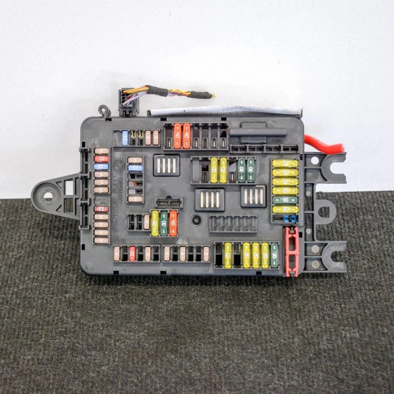 Drošinātāju kārba (komplekts) – BMW 4. sērija F32 F33 (2013-2020)