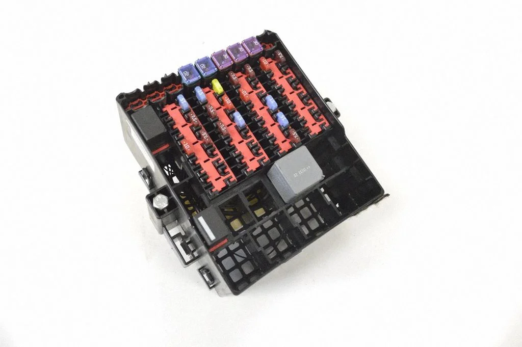 Drošinātāju kārba (komplekts) F1BT14A005LCA